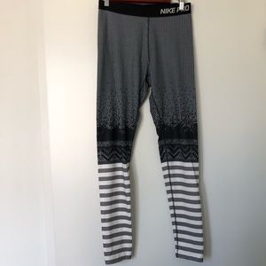 Nike Pro Dri-Fit Leggings - Size Large